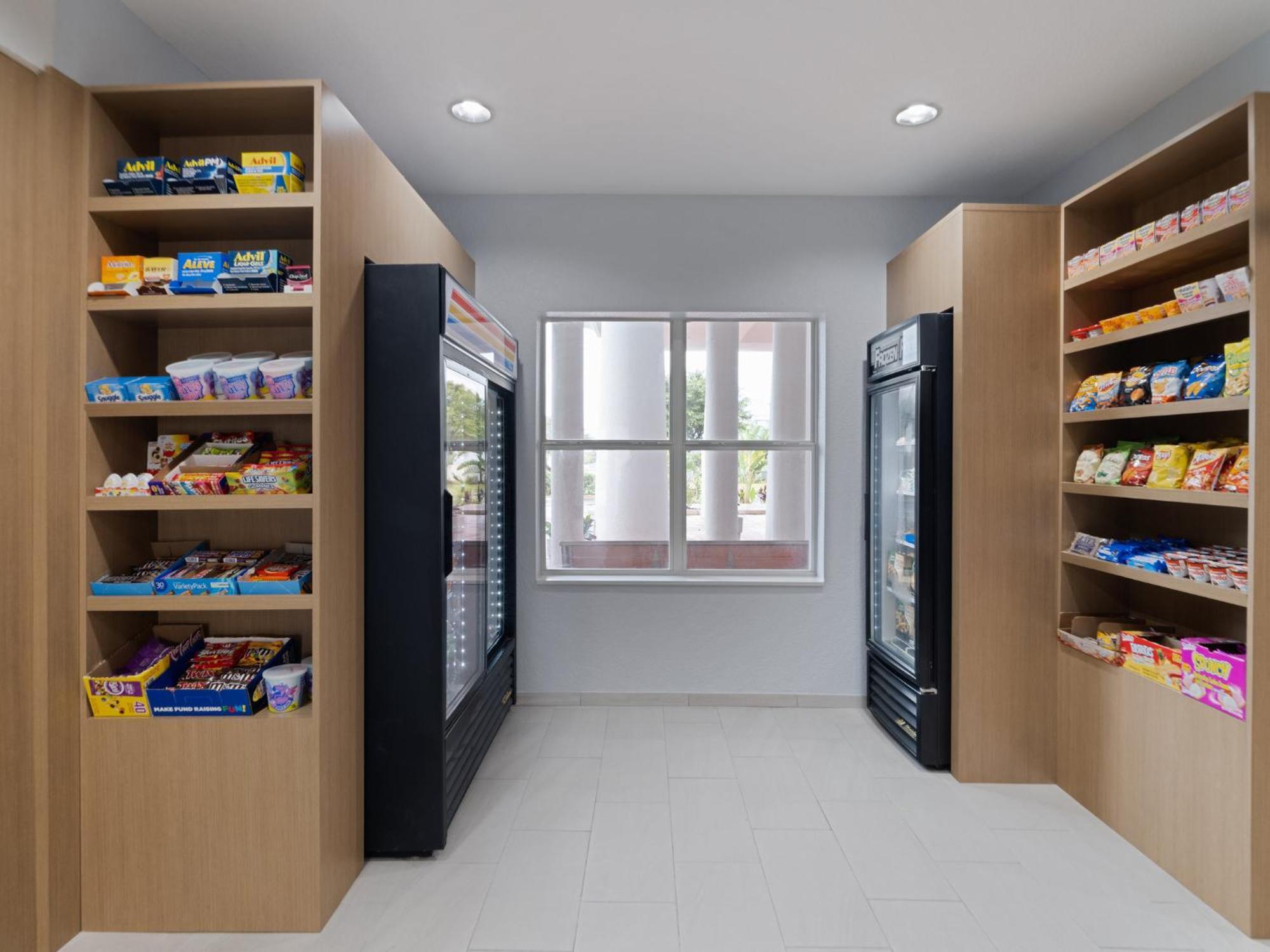 Holiday Inn Express & Suites Lakeland North I-4 By Ihg Esterno foto