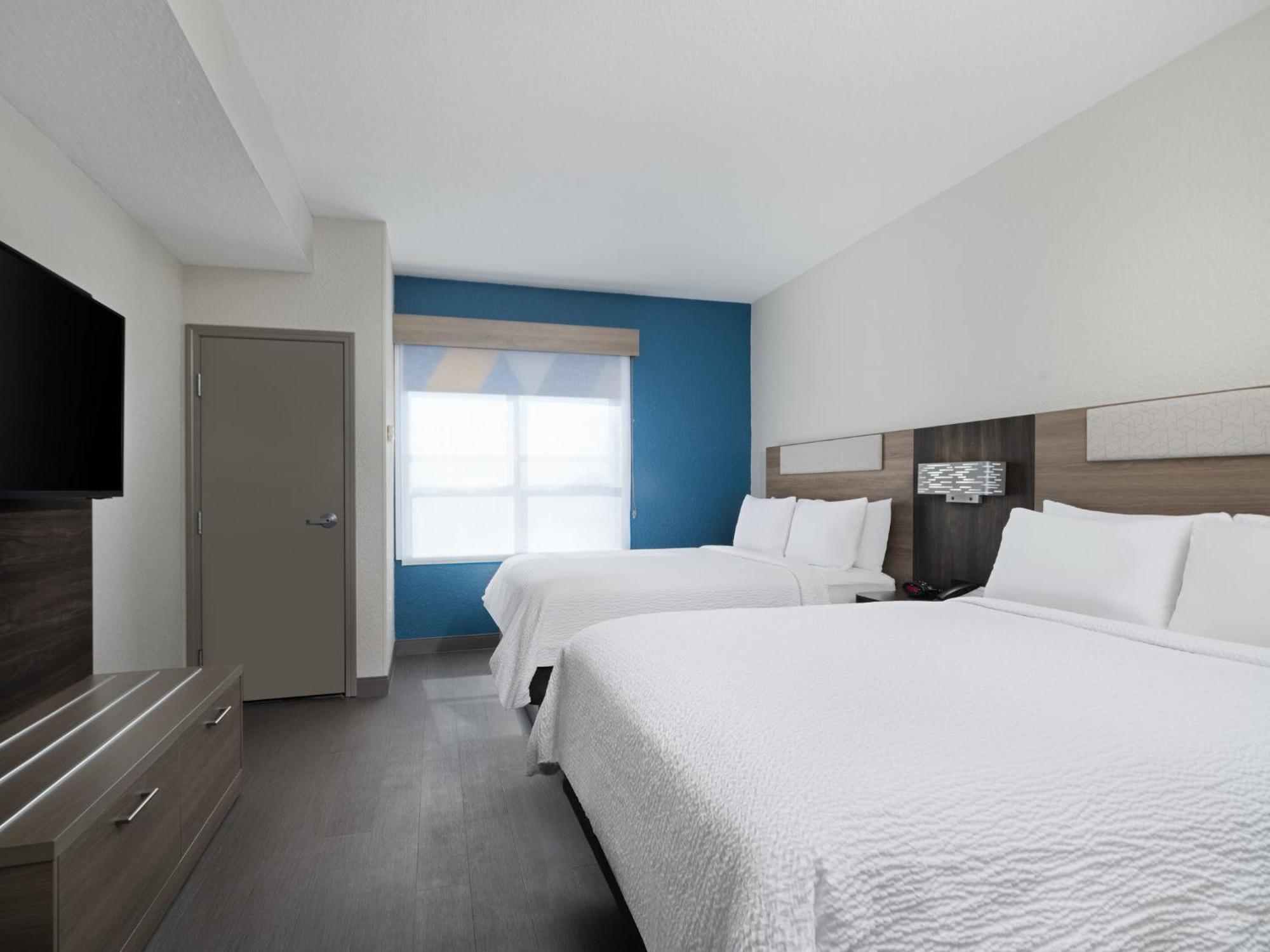 Holiday Inn Express & Suites Lakeland North I-4 By Ihg Esterno foto