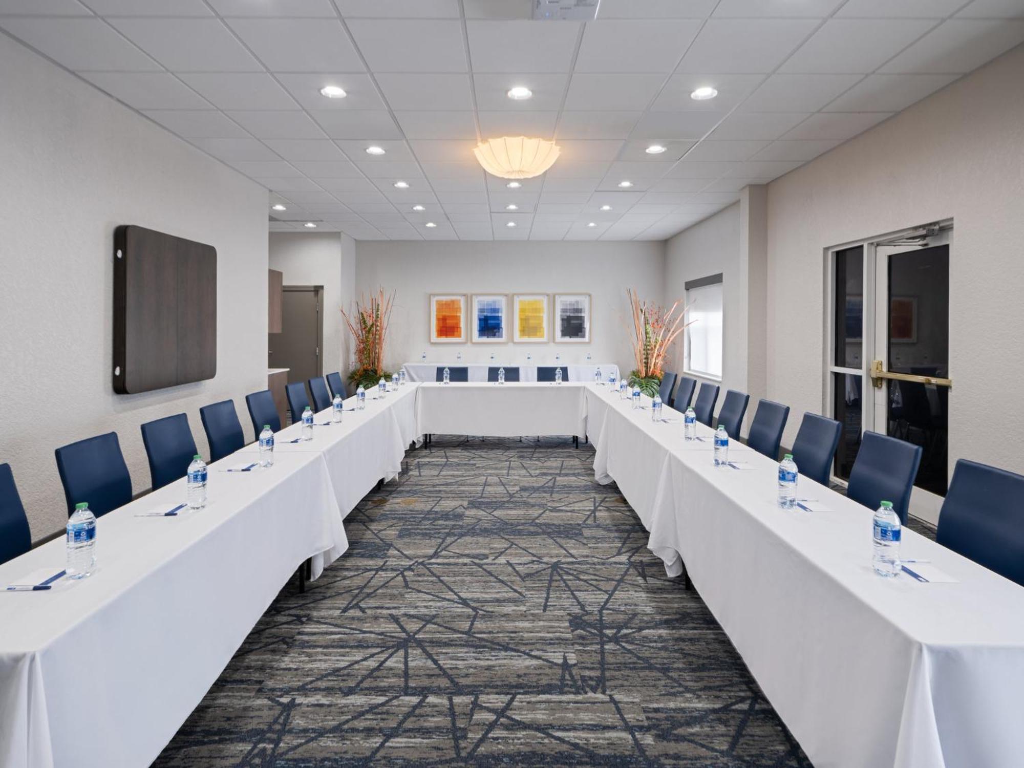 Holiday Inn Express & Suites Lakeland North I-4 By Ihg Esterno foto