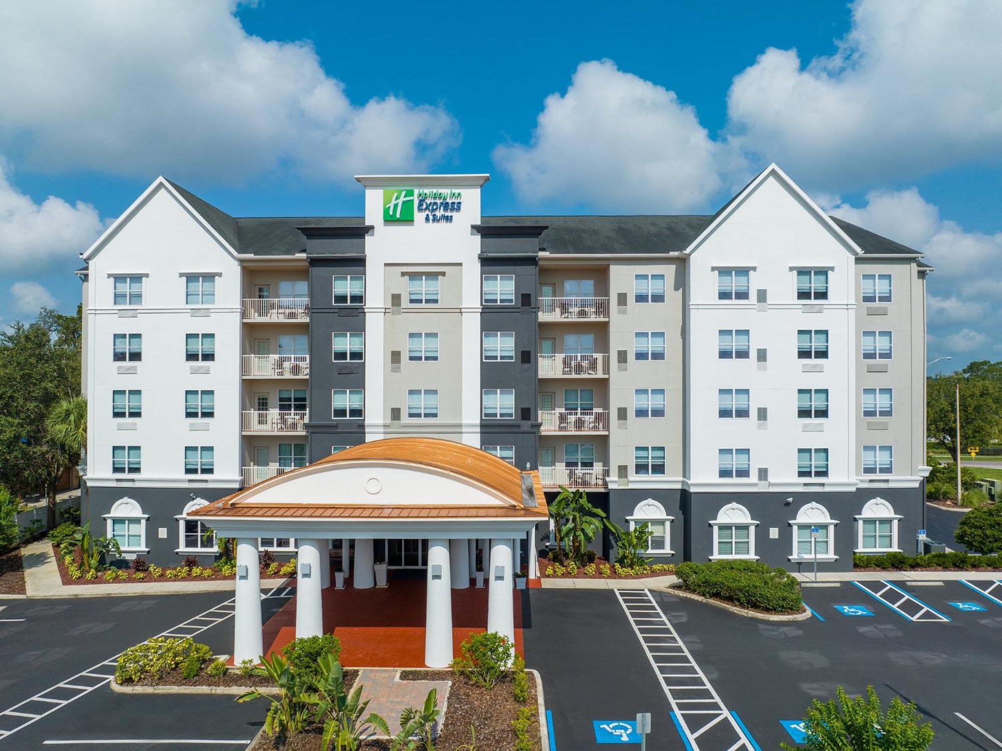 Holiday Inn Express & Suites Lakeland North I-4 By Ihg Esterno foto